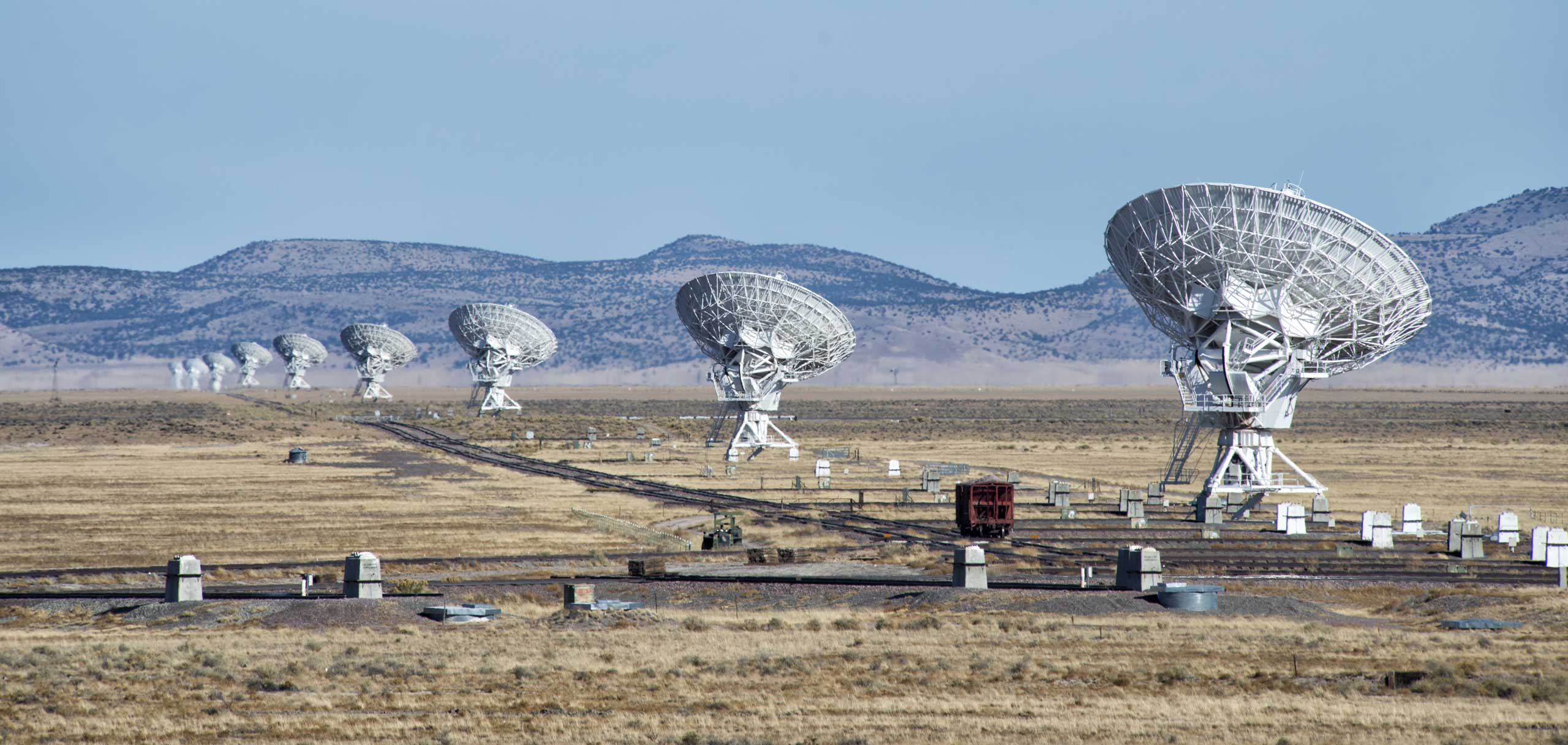 Very large array radio observatory dishes